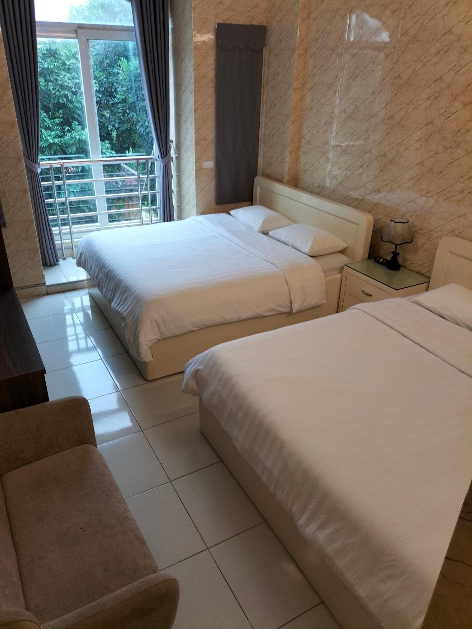 Roma Hotel Noi Bai Airport ハノイ市 エクステリア 写真
