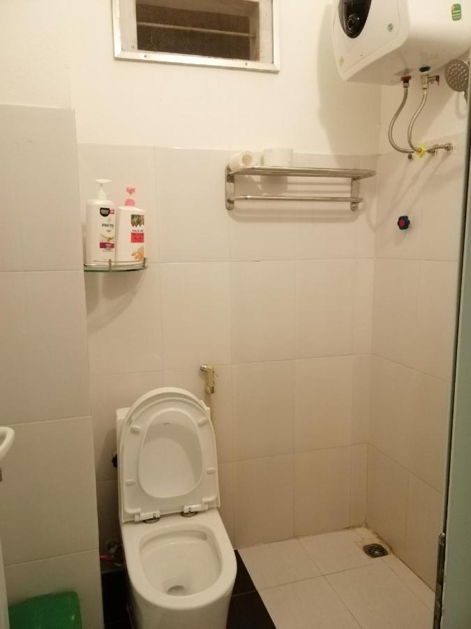 Roma Hotel Noi Bai Airport ハノイ市 エクステリア 写真