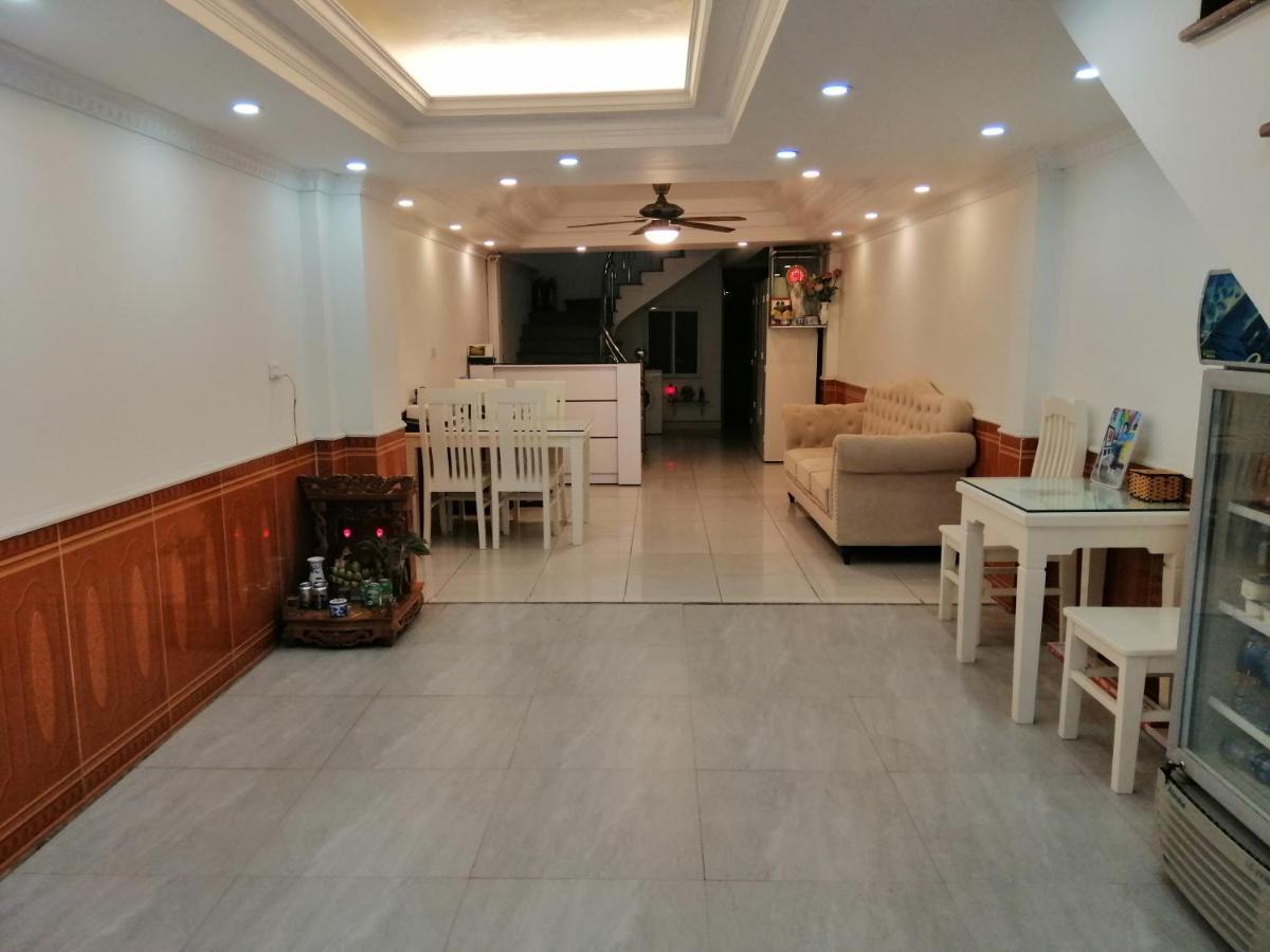 Roma Hotel Noi Bai Airport ハノイ市 エクステリア 写真